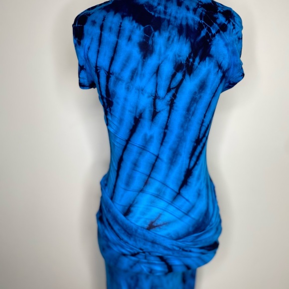 Young, Fabulous, & Broke Araya Tie-die Max Dress - Picture 7 of 9